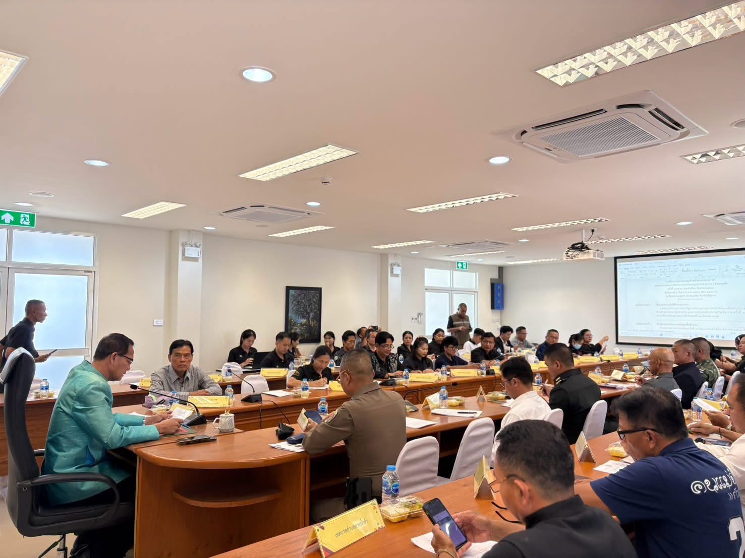 พช.แม่จัน ร่วมประชุมหัวหน้าส่วนราชการและคณะกรรมการบริหารงานอำเภอแบบบูรณาการ (กบอ.แม่จัน) ครั้งที่ 9/2569